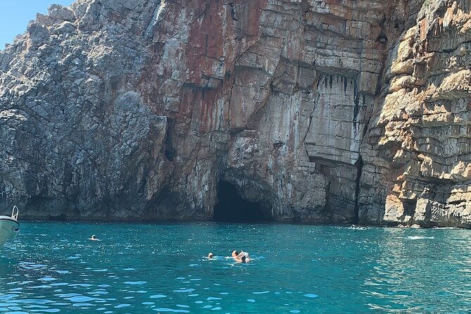 ticket-tour-blue-cave-mamula-island-submarine-tunnel-lady-of-the-rocks-3hr