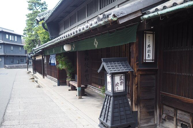 tie-dye-activity-and-traditional-town-walking-tour-in-nagoya