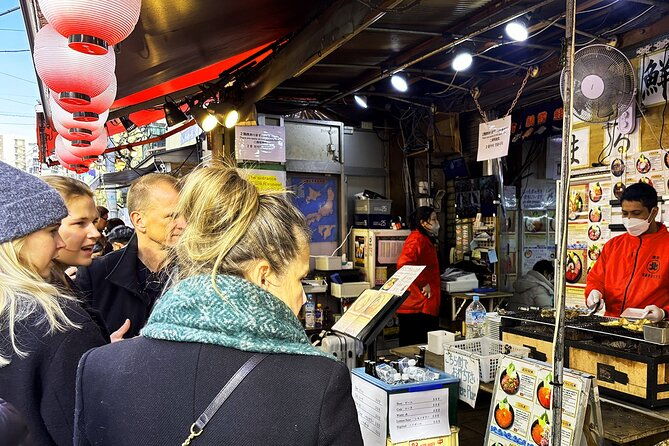 tokyo-tsukiji-fish-market-street-food-tour-2
