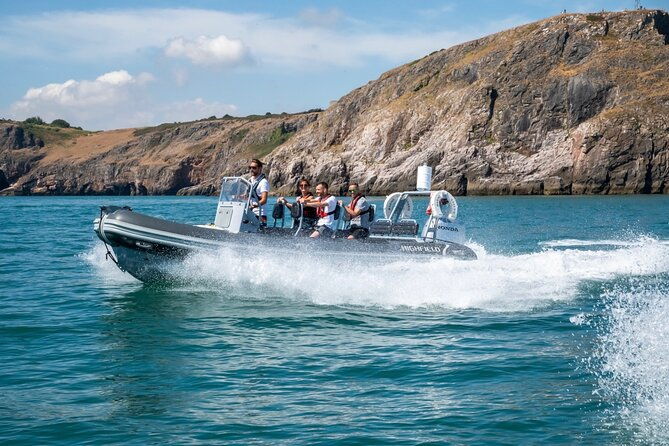 torquay-coastal-rib-seafari