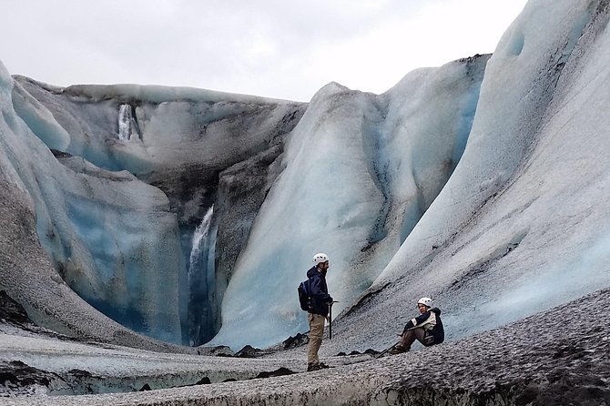 vatnajokull-glacier-walk-from-hali