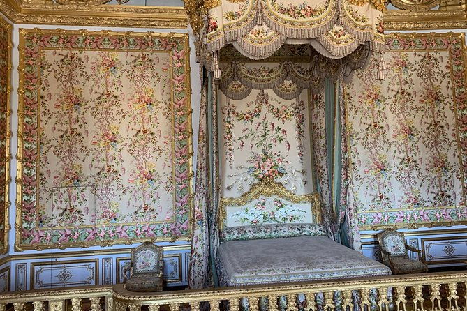 versailles-palace-and-giverny-private-guided-tour-from-paris