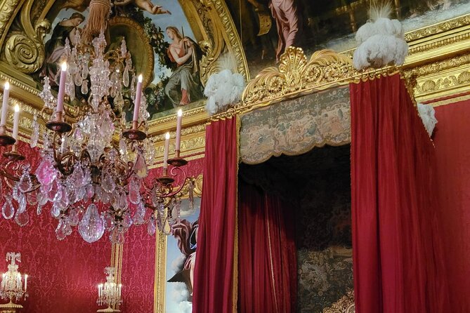 versailles-palace-skip-the-line-guided-tour-with-gardens-access