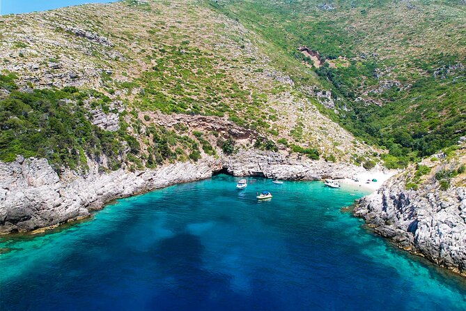 vlore-speedboat-tour-to-dafina-bay-haxhi-ali-cave