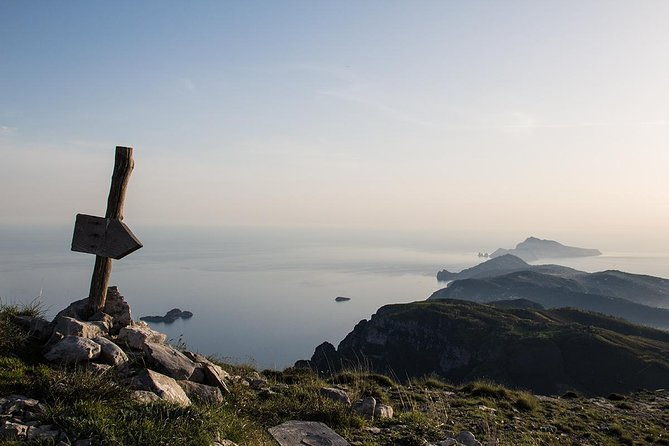 walk-around-faito-mountain-the-highest-point-of-the-amalfi-coast-and-sorrento-peninsula