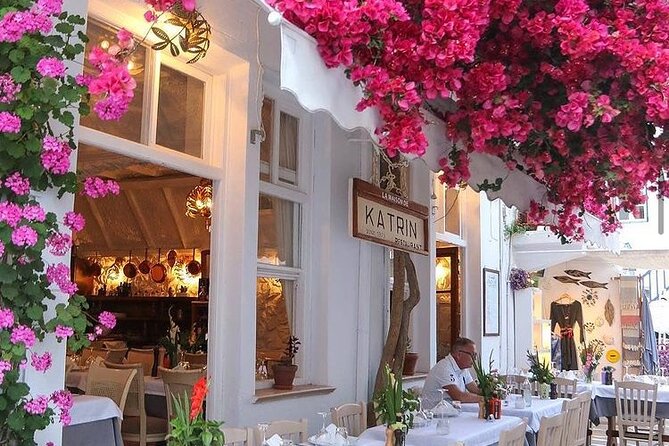 walking-tour-in-mykonos-town-secluded-beach-picnic
