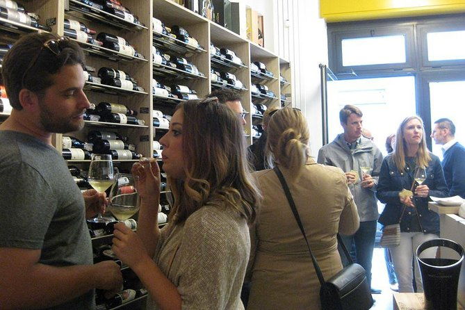 wine-class-and-tasting-in-milan-small-group