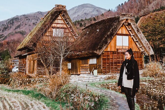 1-day-private-charter-tour-to-takayama-shirakawago