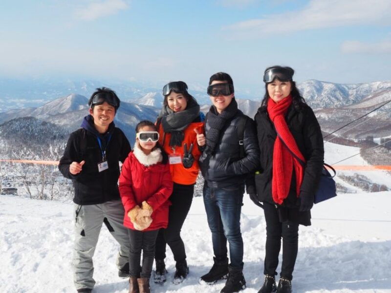 1-day-tour-snow-monkeys-snow-fun-in-shiga-kogen