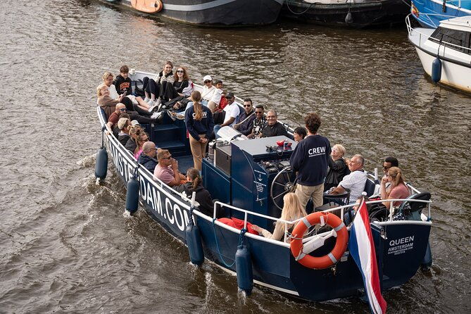 1-hour-canal-cruise-in-amsterdam