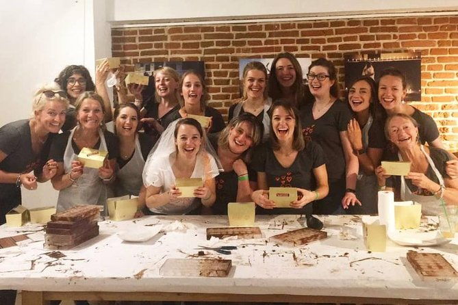 2-5h-belgian-chocolate-pralines-workshop-in-brussels