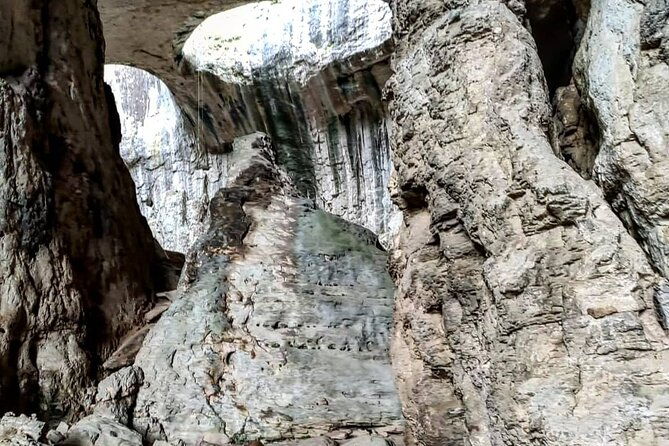 3-caves-tour-saeva-dupka-eyes-of-god-cave-devetashka-cave