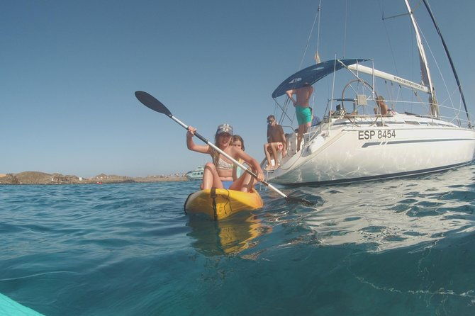 4h-extended-private-sailing-tour-around-the-lobos-island