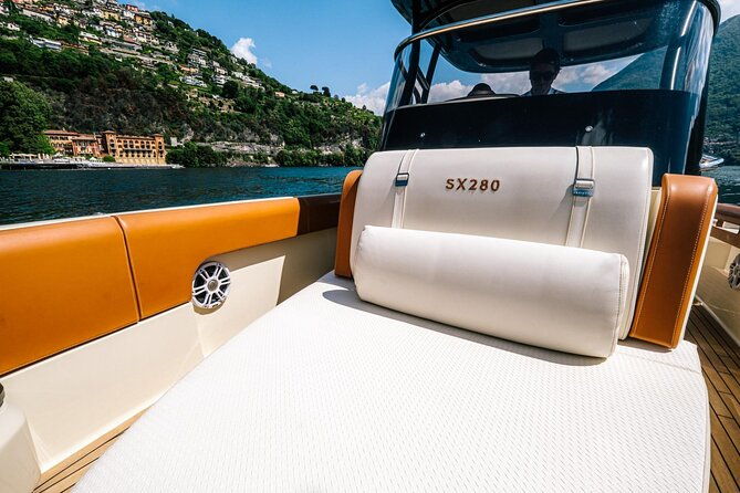 4h-private-cruise-lake-como-tender-yacht-invictus-9-pax