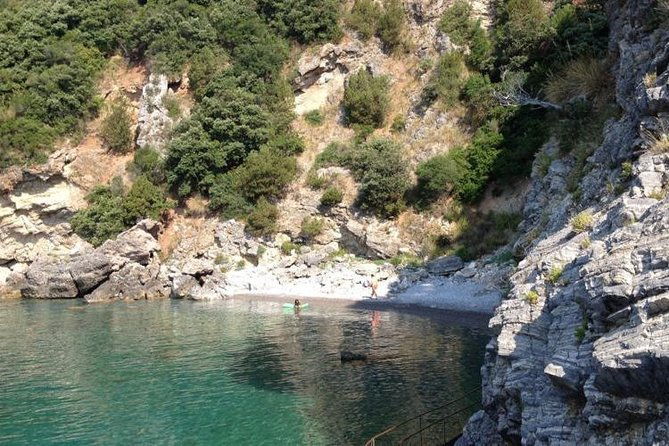 amalfi-coast-day-trip-boat-rental-experience