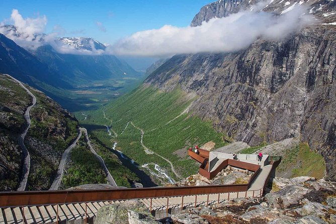andalsnes-shore-excursion-the-troll-road-and-troll-wall