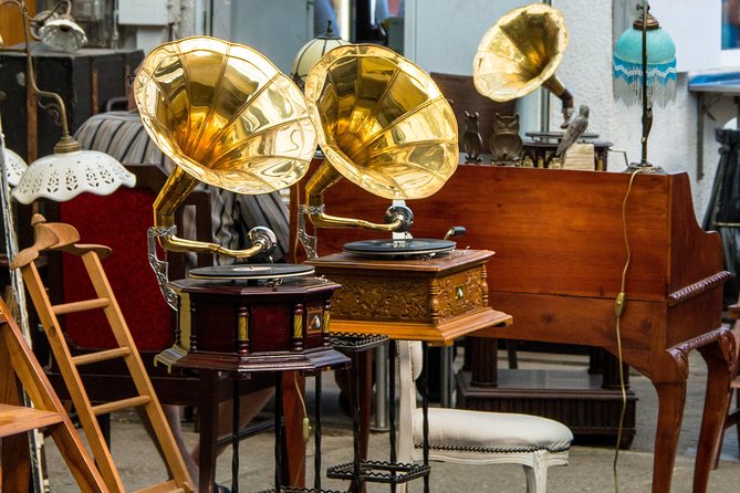 antiques-and-curios-private-flea-market-treasure-hunt