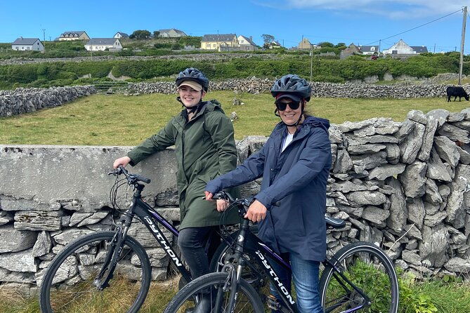 aran-islands-bike-tour-with-tea-scones-day-trip-to-inisheer-from-doolin