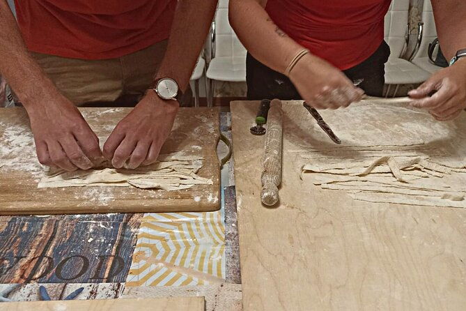 authentic-bologna-home-cooking-class-tagliatelle-tortellini