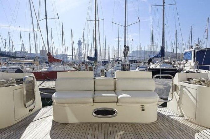barcelona-private-luxury-yacht-tour