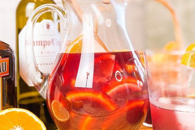barcelona-seafood-paella-class-sangria-with-a-top-chef