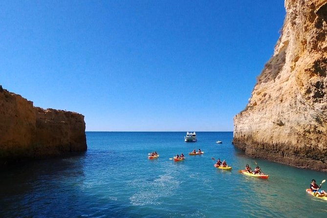 benagil-kayak-tour-on-board-a-fantastic-catamaran
