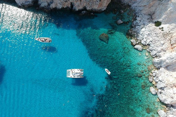 best-of-milos-and-poliegos-catamaran-snorkelling-cruise-with-bbq