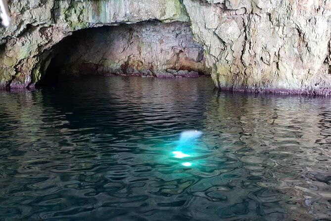blue-cave-vis-island-speedboat-tour-from-hvar