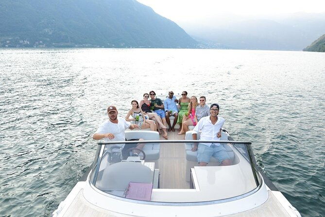boat-party-on-lake-como-open-bar