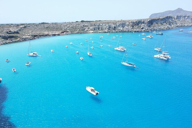 boat-tour-to-egadi-favignana-and-levanzo-islands-from-trapani