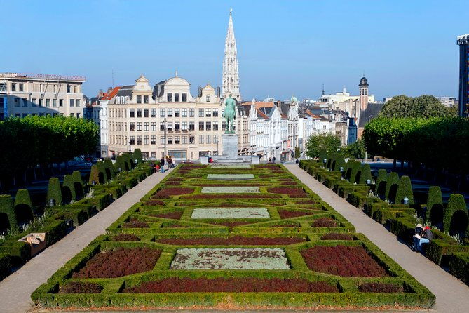 brussels-discovery-tour-belgian-food-chocolate-waffles-beer-sightseeing