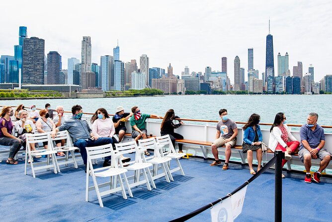chicago-lake-and-river-architecture-tour