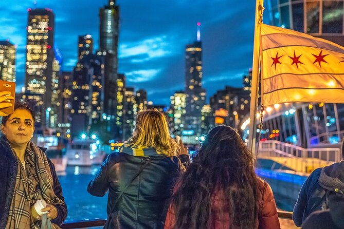 chicago-river-45-minute-architecture-tour-from-magnificent-mile
