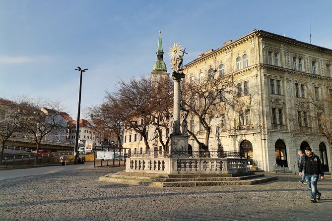 city-castle-tour-introduction-to-bratislava-tip-based-tour