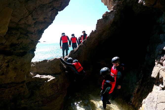 coasteering-adventure-with-snorkeling
