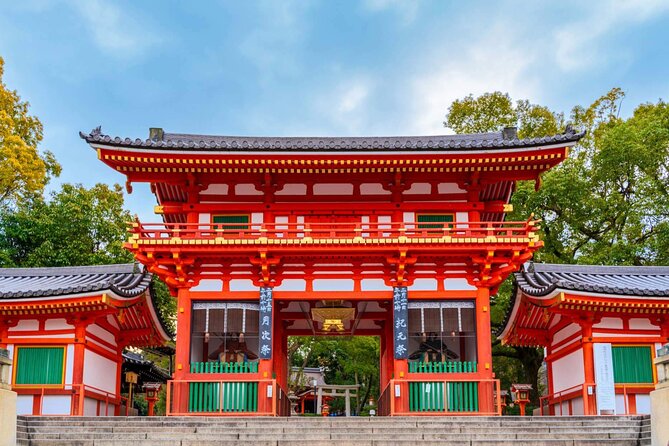 day-trip-to-arashiyama-nara-yasaka-shrine-hanamikoji-from-osaka