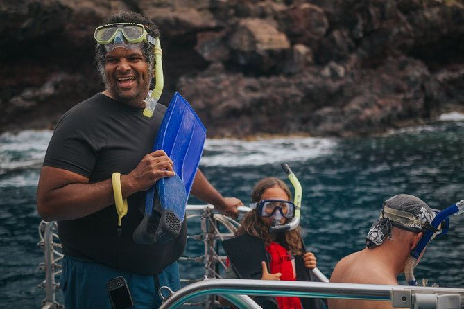 deluxe-snorkel-dolphin-watch-aboard-a-luxury-catamaran-from-kailua-kona