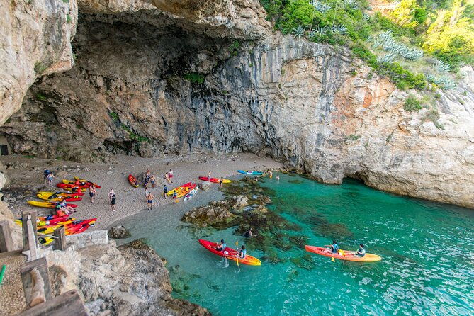 dubrovnik-sea-kayaking-sunset-paddle