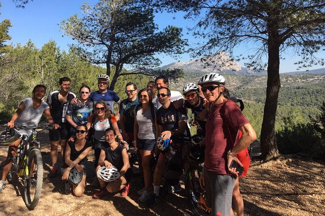 e-bike-tour-of-sainte-victoire-mountain-aix-en-provence