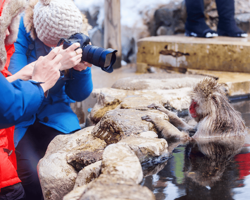 %e3%80%90private%e3%80%91snow-monkey-parkzenkoji-temple-from-nagano-myoko