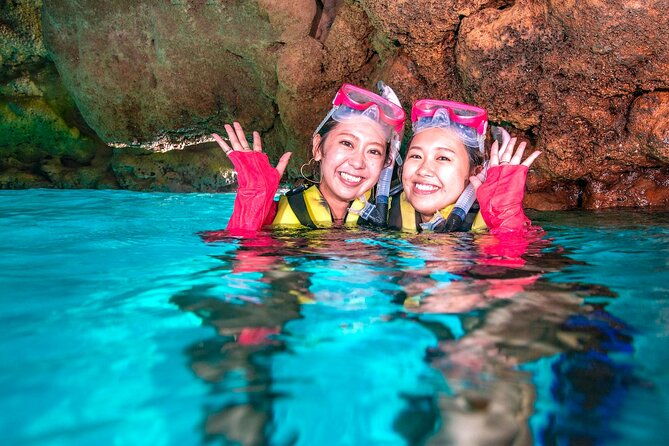 easily-set-sail-by-boat-blue-cave-snorkel