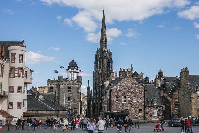 edinburgh-in-a-day-full-day-private-tour-with-edinburgh-castle