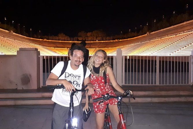 electric-bike-tour-of-athens-by-night