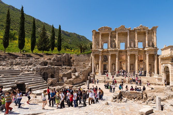 ephesus-ancient-city-house-of-mary-guided-small-group-tour