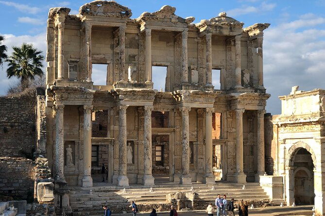 ephesus-and-terrace-houses-tour-from-izmir-cruisers-only