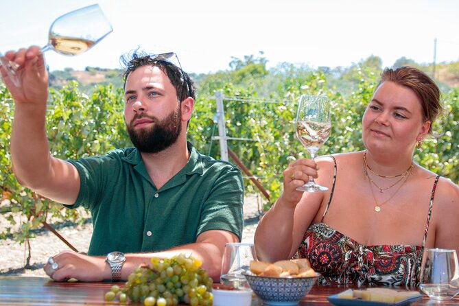 euphoria-vineyard-tour-wine-tasting