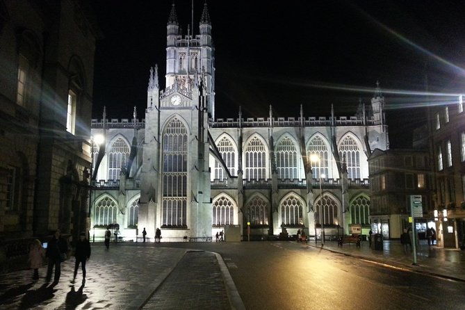 exceptional-bath-tour-guide-making-your-visit-splendidly-memorable