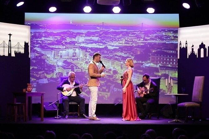 fado-in-chiado-live-show-in-lisbon-on-stage-for-over-15-years