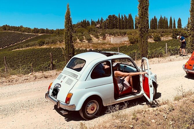 fiat-500-self-tour-visit-the-tuscan-countryside-in-a-vintage-car
