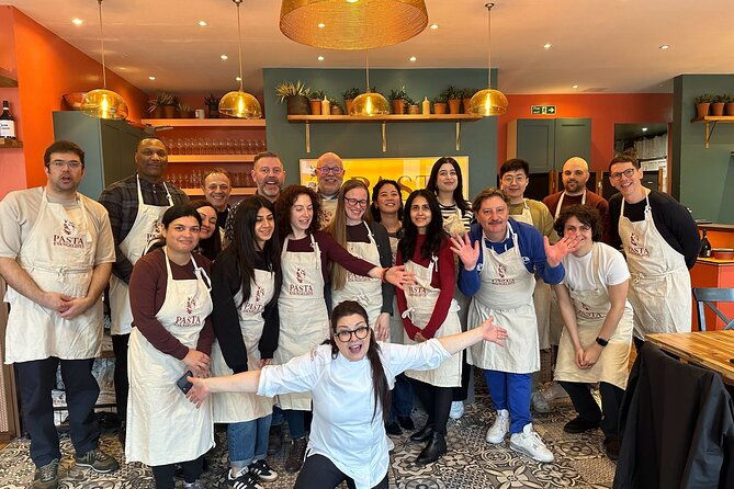fresh-pasta-making-unlimited-prosecco-in-london